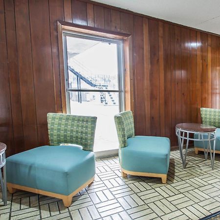 Rodeway Inn & Suites Winter Haven Chain Of Lakes Экстерьер фото