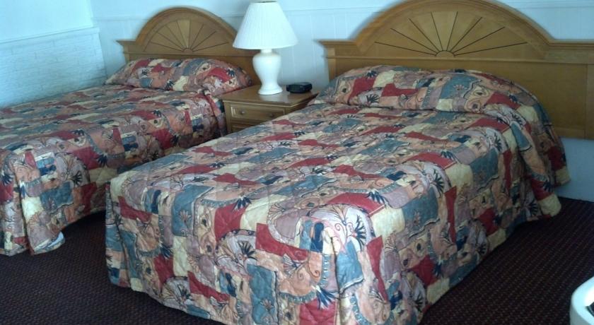 Rodeway Inn & Suites Winter Haven Chain Of Lakes Экстерьер фото